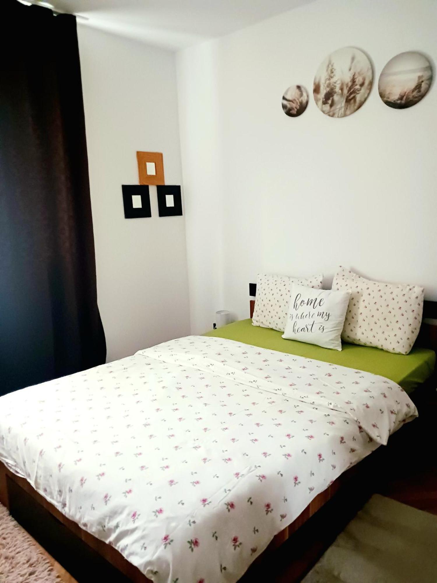 The House In The Park Bucharest Apartment Екстериор снимка
